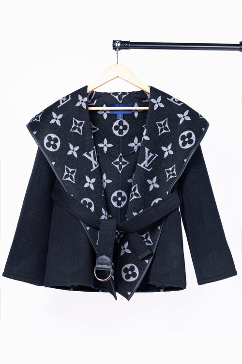 Louis Vuitton Black Medium Flower Short Style Garment with Dust Bag, 99% Wool, 1% Silk