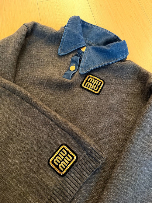 Miu Miu Miu-inspired Jeans and Knit Combination Set, for Medium Build