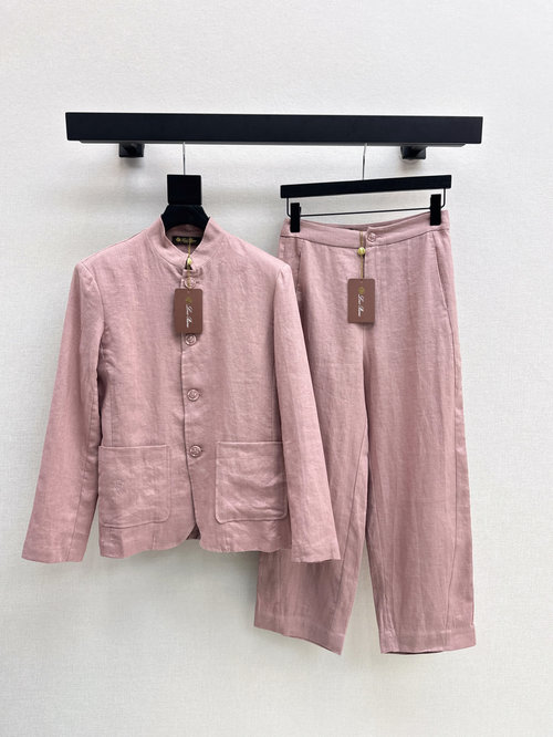 Loro Piana Exclusive: Stylish Stand - Collar Coat with Logo Embroidery