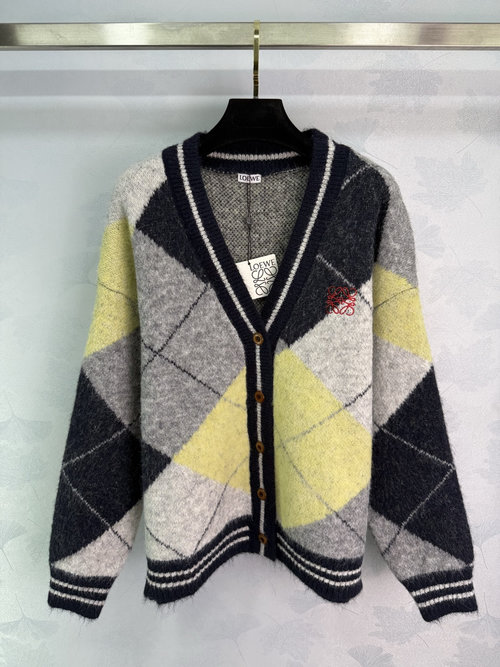 Versace Customized Mohair V-neck Cardigan with Rhombus Pattern