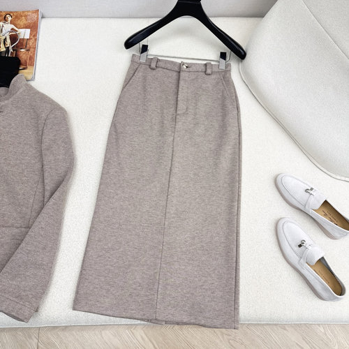 Loro Piana Exclusive Set: Minimalistic Look with Collared Coat and Pencil Skirt