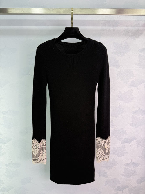 Valentino Round-Neck Lace-Trimmed Knit Dress for Everyday Wear