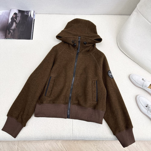 Canada Goose Classic Hooded Woolen Sweatshirt for All Matches