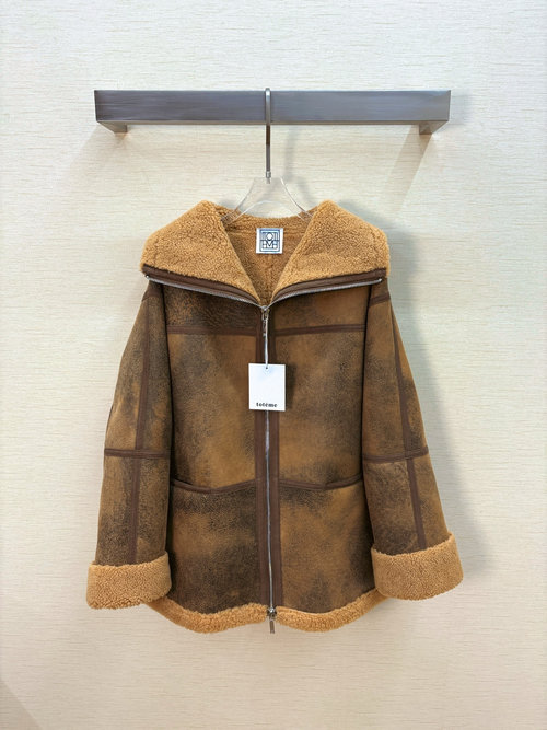 Loewe Short Imported Fur and Leather Garment, All Real Shots