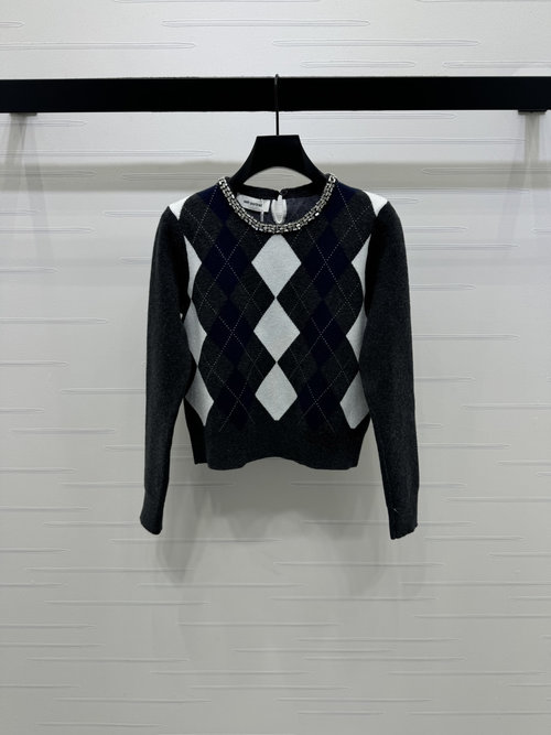 Self-Portrai Elegant Embellished Knit Top with Diamond