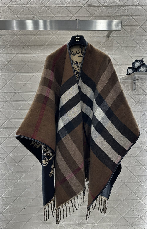 Burberry Two-Sided Knit Fringe Cape Shawl in Luxury Yarn
