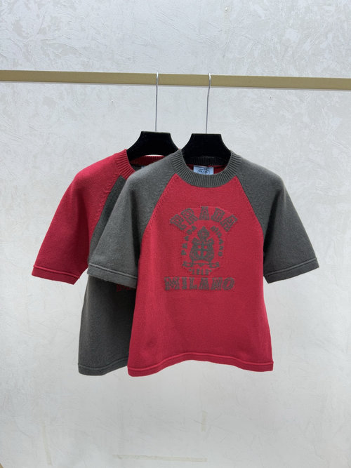 Prada Red & Grey Color-blocked Letter Jacquard Round Neck Short Sleeve Top