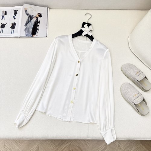 Valentino Exquisite Removable Flower - Decorated Elegant Shirt