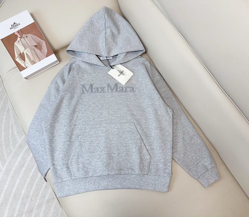 Max Mara Customized Cotton Set with Same-Color Embroidered Logo, Exquisite and Sophisticated