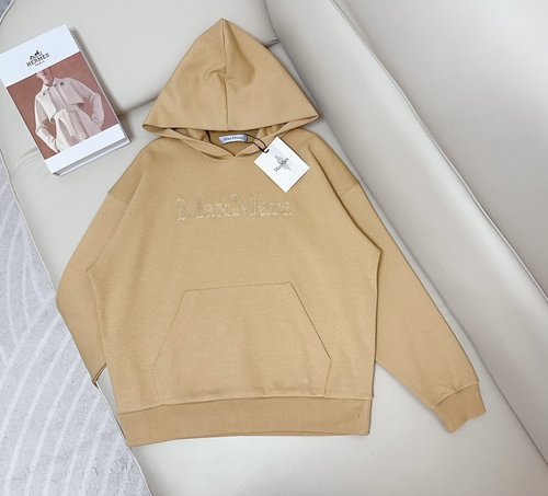 Max Mara Customized Cotton Suit with Embroidered Logo in Coffee and Gray Tones