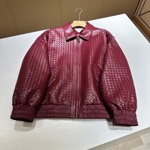 Bottega Veneta Spring Jacket with Vintage Flavor and Heavy Embroidery