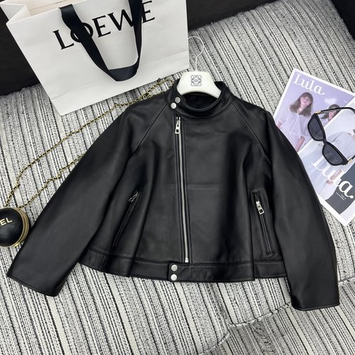 Loewe Recommended Cloak-Style Lamb Leather Coat of High-End Quality