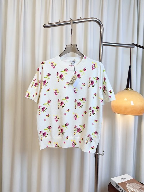 Loewe Custom Silk-cotton Short-sleeve Top with Floral Print and Logo, Refined