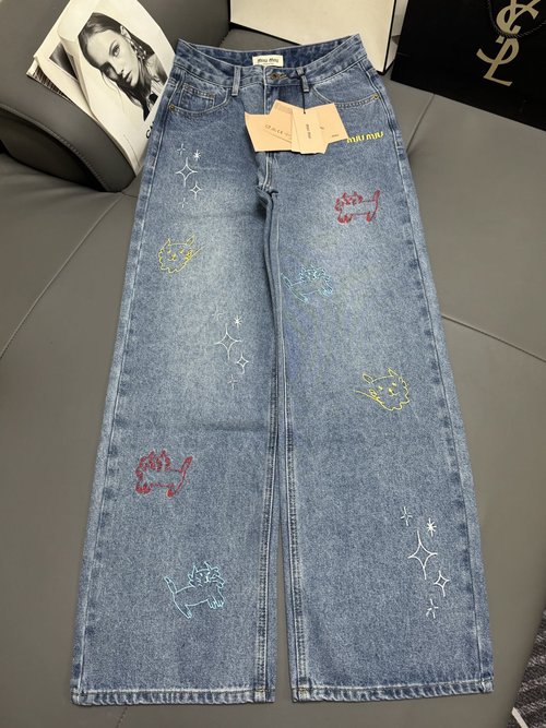 Miu Miu DIY Fashionable Kitten Embroidery Jeans, Concealing