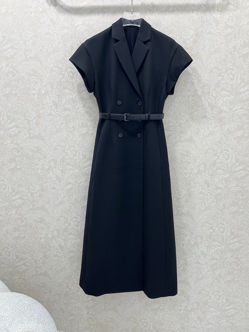 Dior Silk - Lined Wool Blend Dress with Leather Belt and Stylish Design