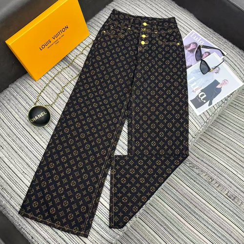 Louis Vuitton Early Autumn Logo Printed High Waist Jeans