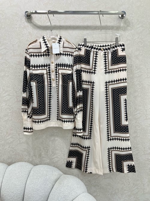 Zimmermann Elegant Four - Leaf Clover Color - Block Print Suit, Fashionable Design