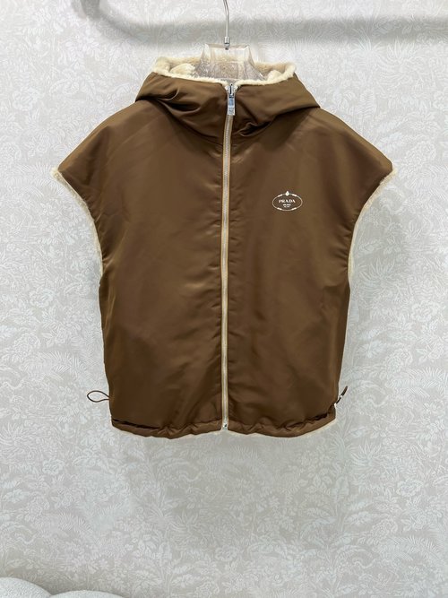 Prada Versatile Double - Sided Vest with Logged and Adjustable Design