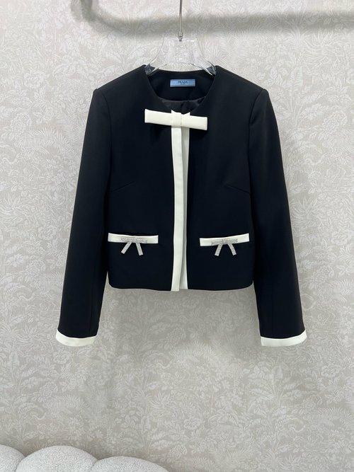 Prada Stylish New Coat with Bowknot and Brand Label, Well-tailored