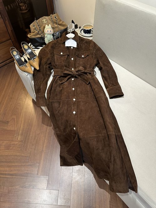 Loewe Stylish Winter Product from a Reputable Brand