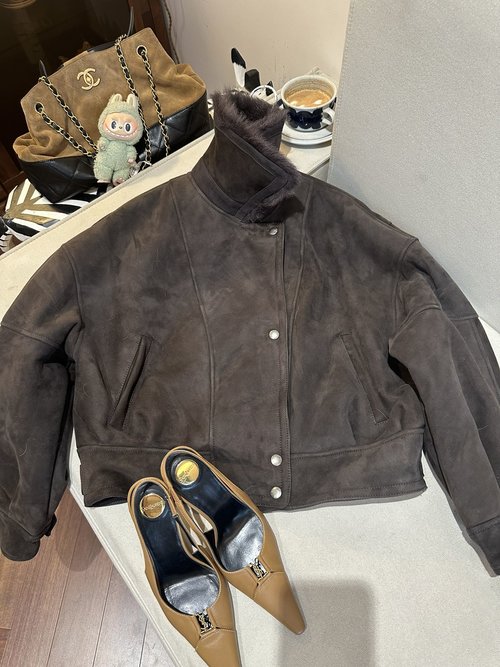 Yves Saint Laurent Winter Spanish Merino Sheepskin Fur - on - Fur Product