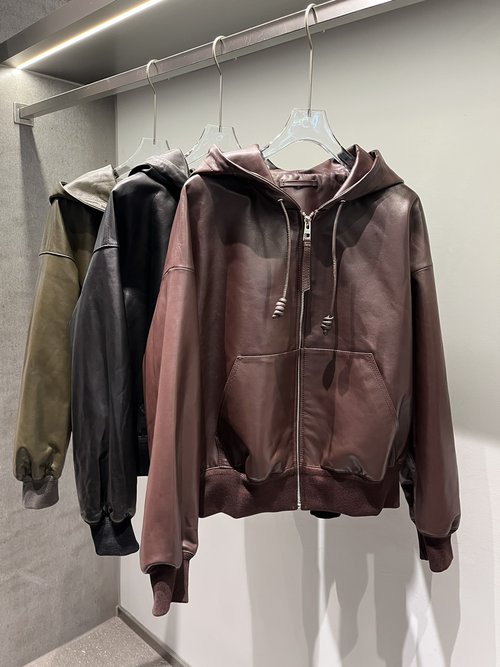 Loewe Wine Red Garment with Size Exchange Option