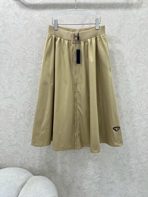 Prada Sophisticated A-Line Skirt with Zipper and Brand Triangle Logo