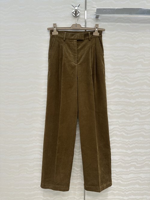 Brunello Cucinelli Exclusive First-Release Slim Corduroy Straight-Leg Pants, Minimalist