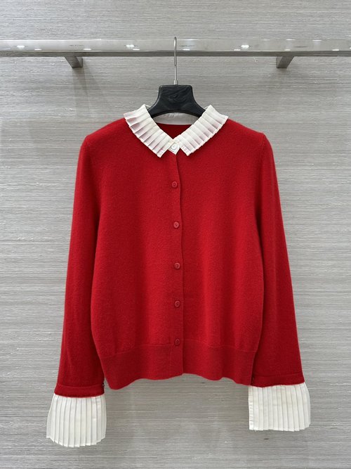 Valentino Exclusive Silk-Spliced Collar and Cuff Cashmere Cardigan with Graceful Appeal