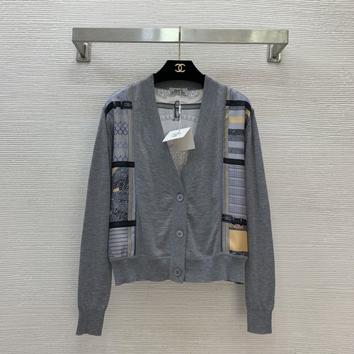 Hermes Fashionable Multi - Color V - Neck Long - Sleeved Knit Cardigan