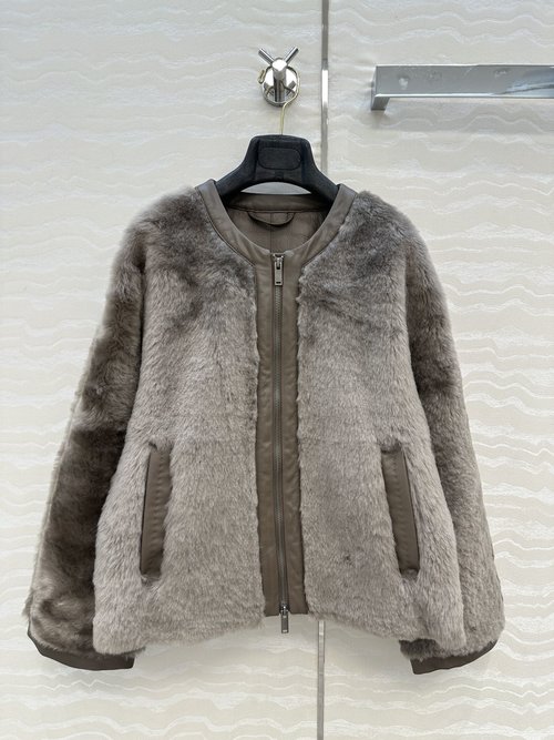 Max Mara Exclusive High-end Max Longevity Fur-on-leather Coat with Patch Trim