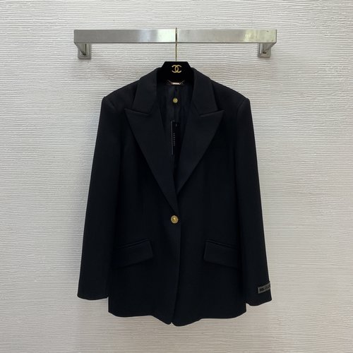 Versace Newly Launched Slim-Fit Single-Breasted Wool-Blend Suit Jacket