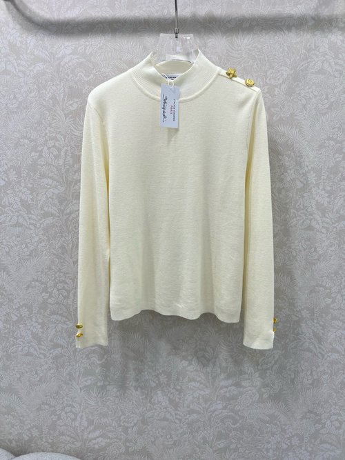 Schiaparelli Elegant Woolen Turtle-Neck Top with Gold Buttons, Vintage Charm