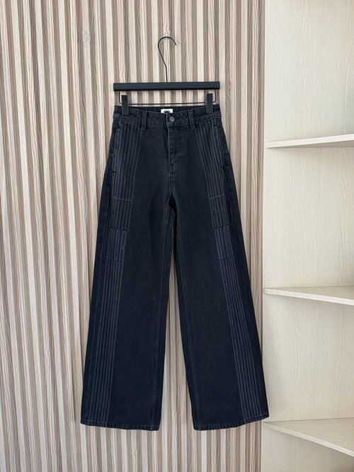 Dior Laser-burned Straight Jeans for Perfect Leg Shape