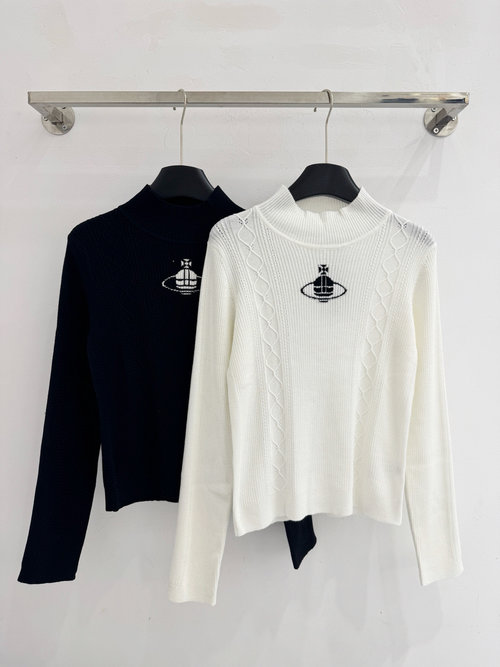Vivienne Westhood Half-High Neck Knit with Saturn Embroidery