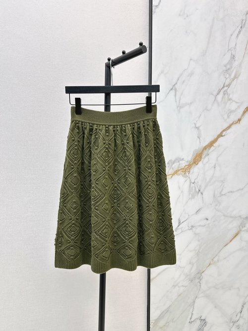Loro Piana Knockoff Geometric Pleated Skirt with Warm Lining