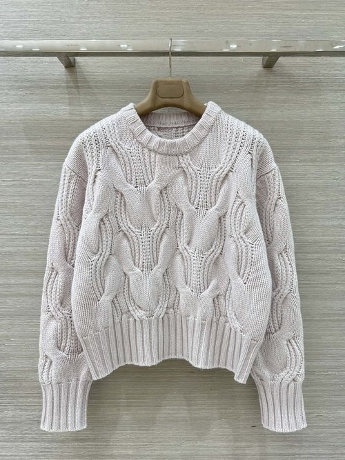 Bottega Veneta Luxury Big Cable Knit Cashmere Sweater, Elegant and Streamlined