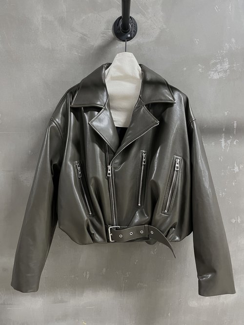 Loewe Elegant Balloon Coat Crafted from Turkish Lambskin and Cotton-White Goose Down