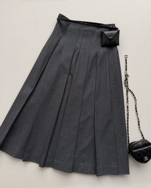 Loro Piana Decorated Wool-Blend Pleated Skirt, Comfort Style