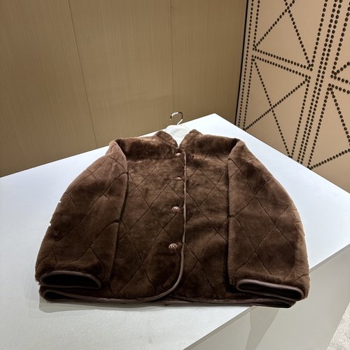 Loro Piana Authentic Customized Versatile Sheepskin Fur Coat