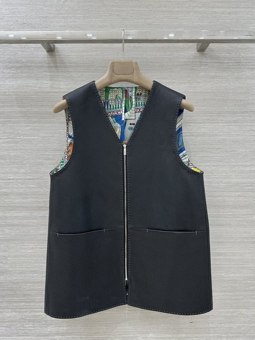 Hermes Premium Lambskin Vest with Minimalist Design