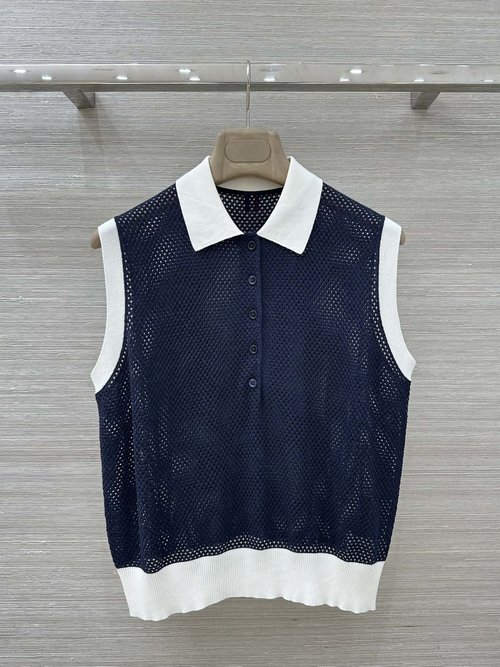 Thom Browne Versatile Checked Polo Collar Knit Sleeveless Shirt