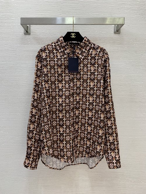 Louis Vuitton Fashionable Buttoned Collared Long-Sleeved Logo-Printed Shirt