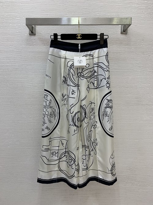 Hermes Geometric Retro Silk Wide-Leg Cropped Pants with Elastic Waist