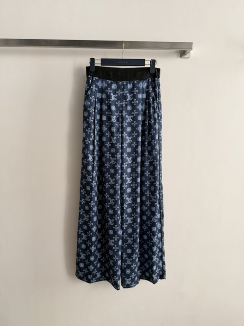 Louis Vuitton Casual Pants with Floral Letter Print, Comfortable and Stylish