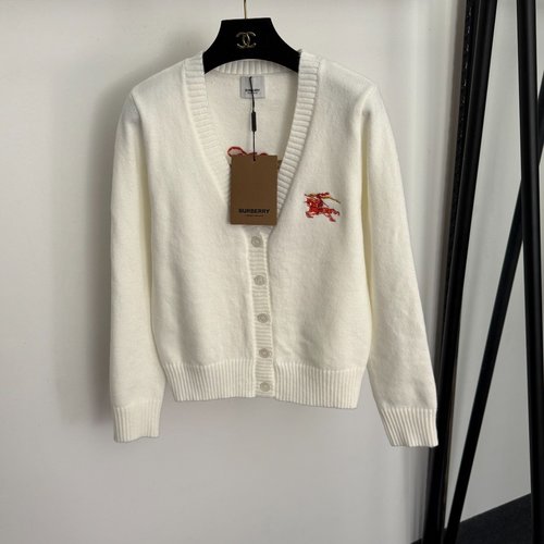 Burberry V-Neck Long-Sleeve Knit Cardigan with Horse Rider Embroidery