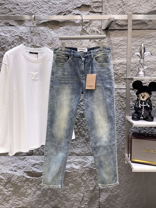 Burberry Luxury Heavy Embroidery Stretch Denim Jeans