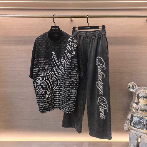 Balenciaga Exclusive Print Short Sleeve Cotton T-Shirt (No Chinese detected, title optimized for clarity)