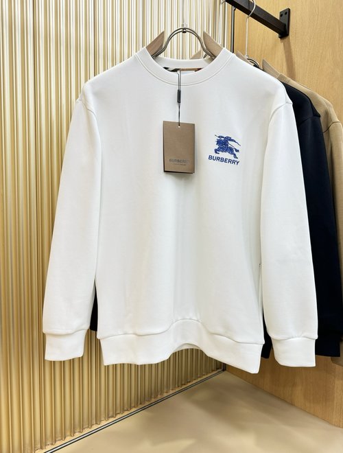 Burberry Classic Logo Long-sleeved Sweatshirt, Soft and Versatile