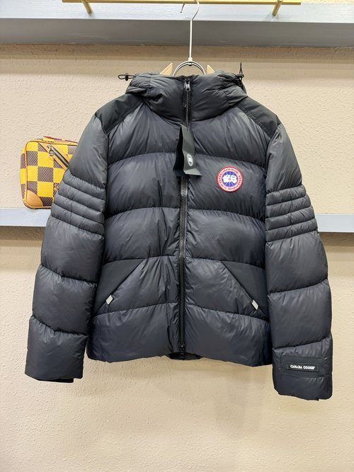 Canada Goose High-Tech Waterproof Down Jacket